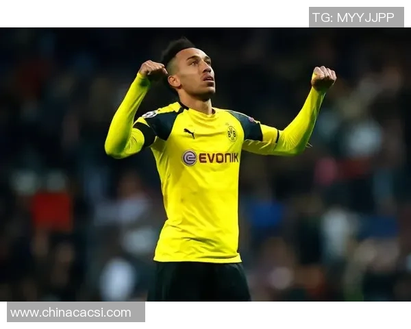 全球足球九大球星排名揭秘 力压群雄的顶级巨星是谁