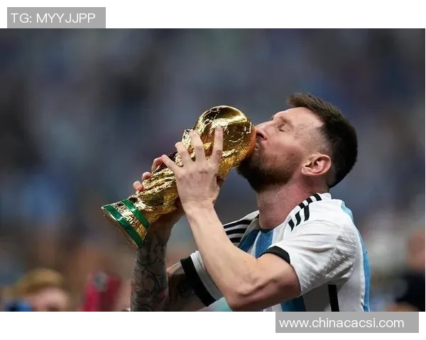 足球百大球星第一位荣耀诞生谁能超越梅西成为历史最佳球员之争